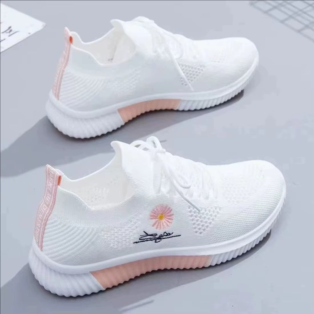Blyncor Breathable Sneakers