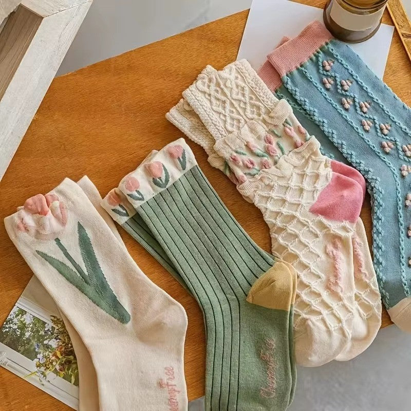 Textured Floral Socks Set