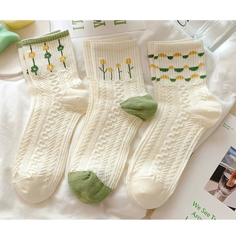 Textured Floral Socks Set