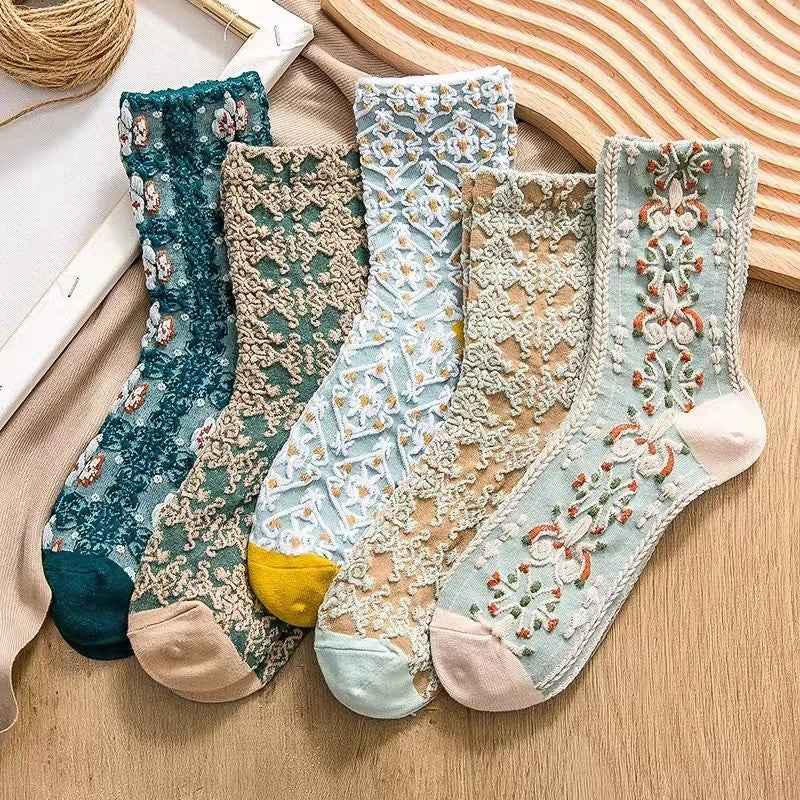 5 Pairs Floral Socks - 3D Embossed