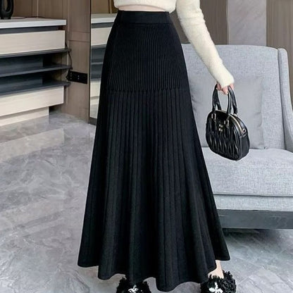 KnitFlow Pleated Skirt