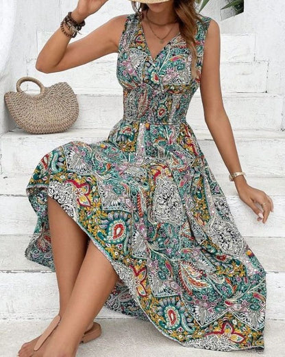 Serelith Elegant Flowing Dress