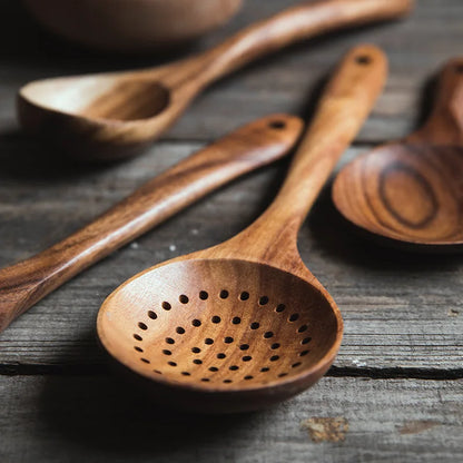 Nordwood 7-Piece Teak Utensils Kit